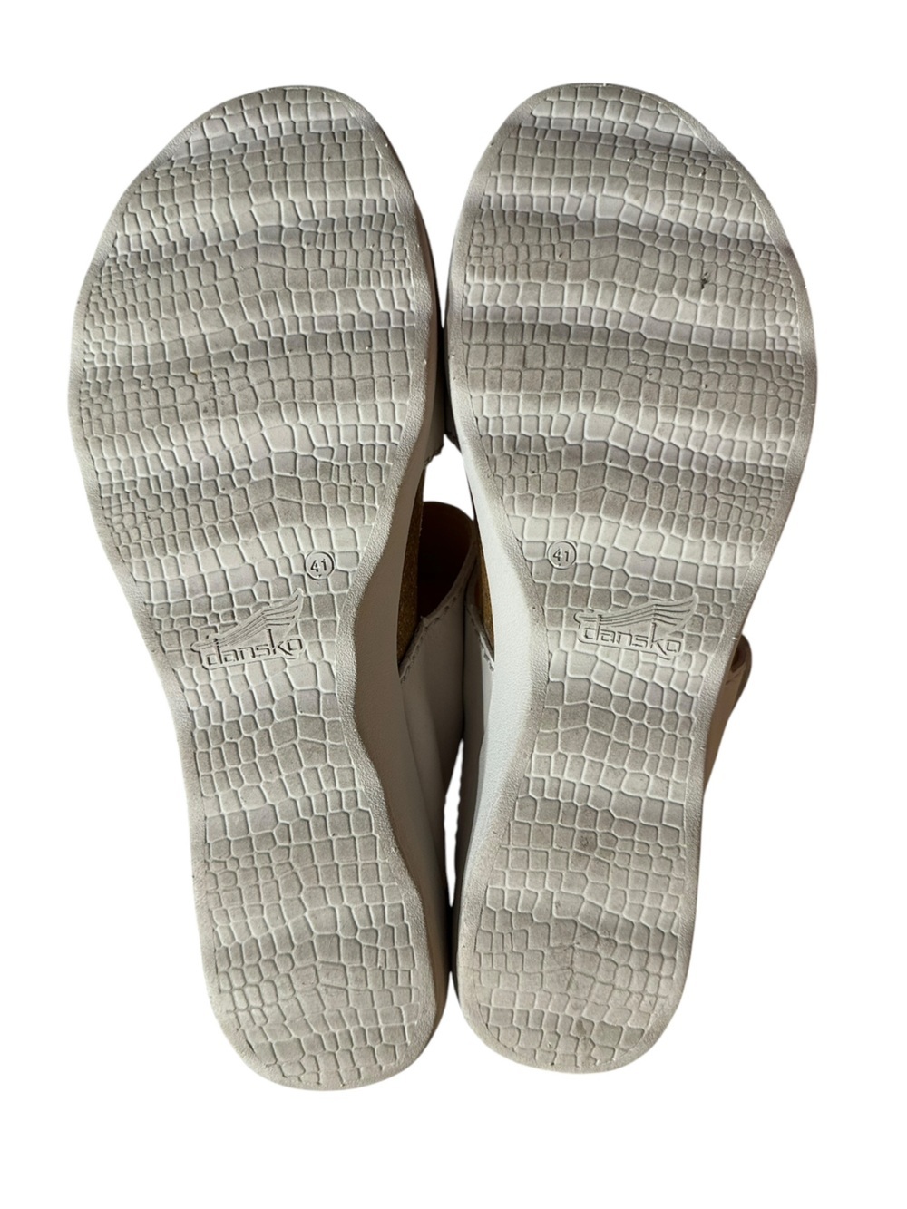 Dansko Ivory Maddy Slip-on Nubuck Leather Wedge Sandal Shoe - Picture 9 of 10